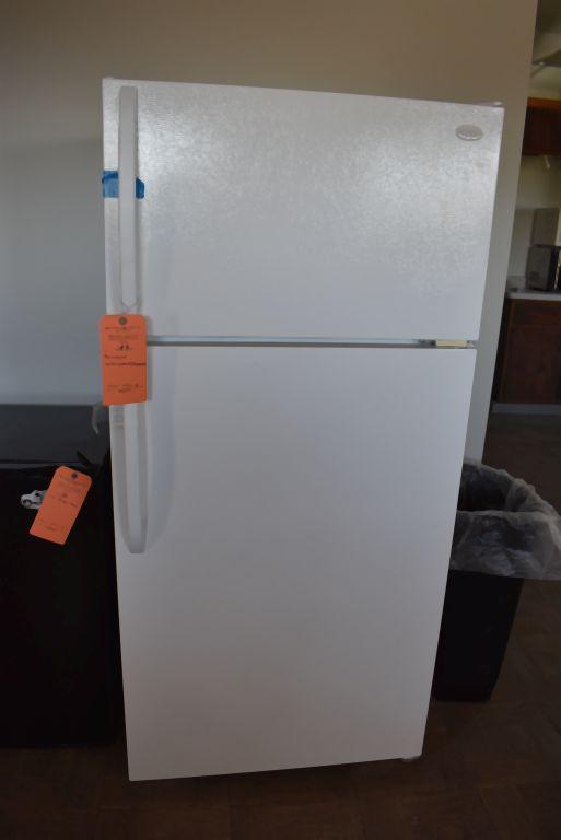 FRIGIDAIRE REFRIGERATOR/FREEZER, 24"D x 28"W x 60"T,