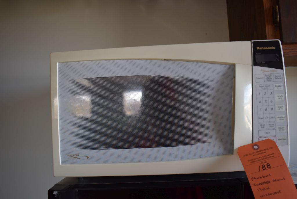 PANASONIC INVERTER GENIUS 1300 WATT MICROWAVE OVEN,