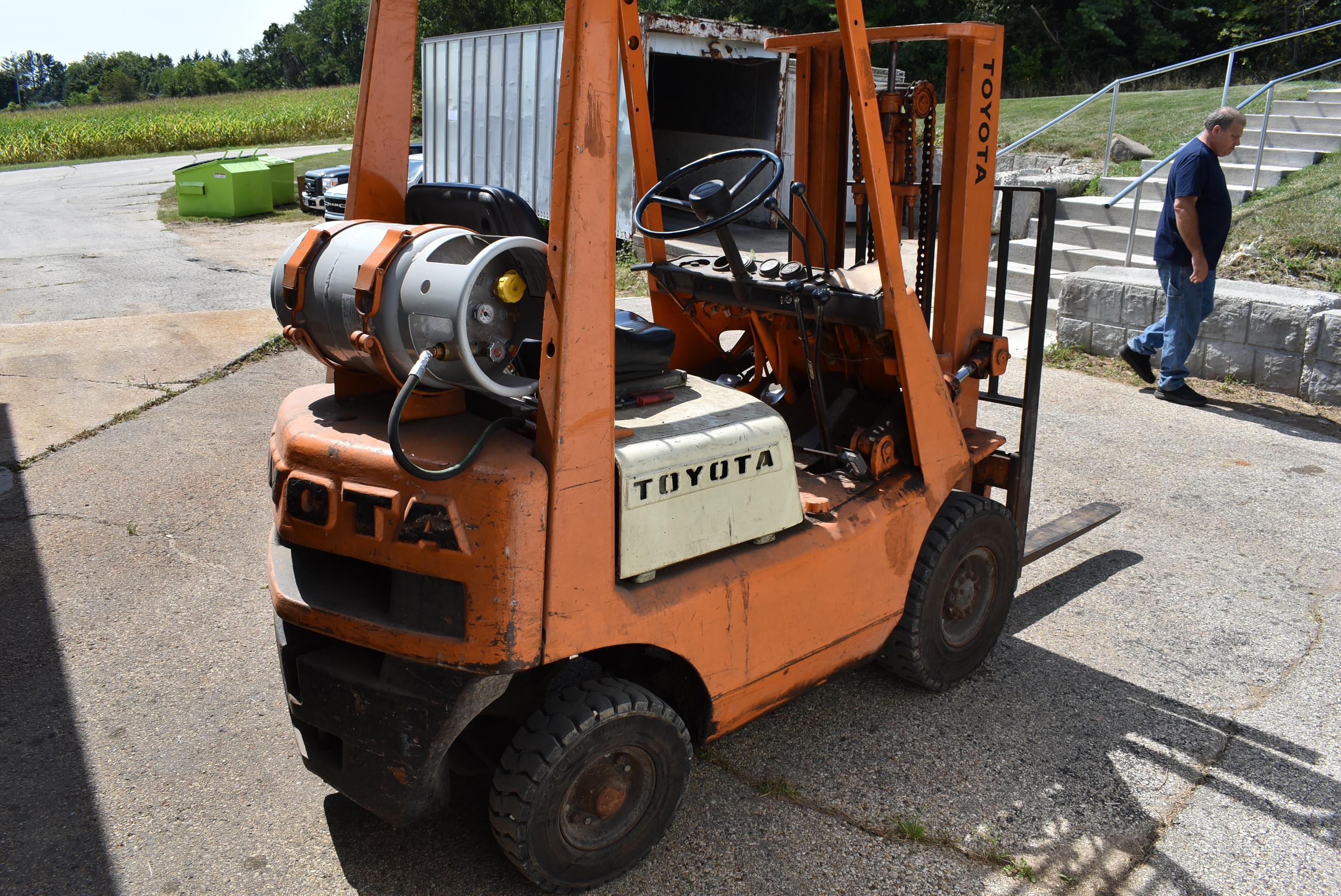Toyota Ride on Fork Truck