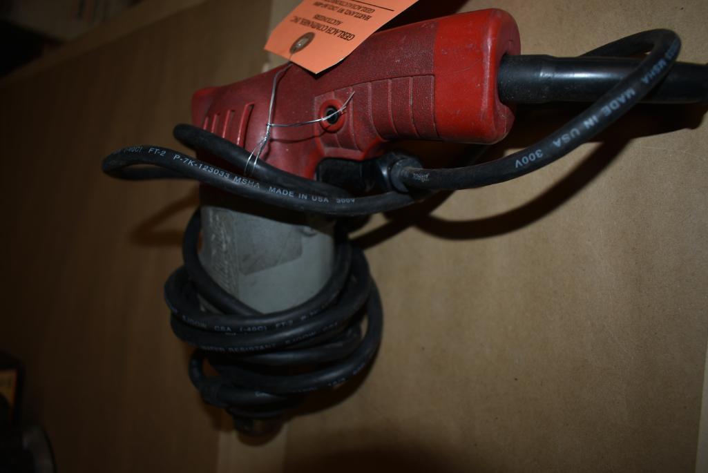 MILWAUKEE ELECTRIC TOOL 3/8" CORDED HOLE SHOOTER WITH CHUCK KEY