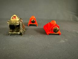 LIONEL BUMPERS; (2) NO. 260 BUMPERS AND (1) NO. 025 BUMPER,