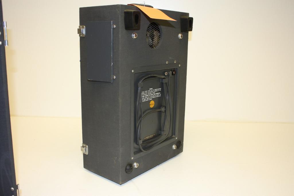 Vintage Roberts 770X Suitcase 7" Reel-to-reel Tape Player