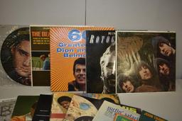 BOX WITH ASSORTED 33-1/3 LPS & 45'S