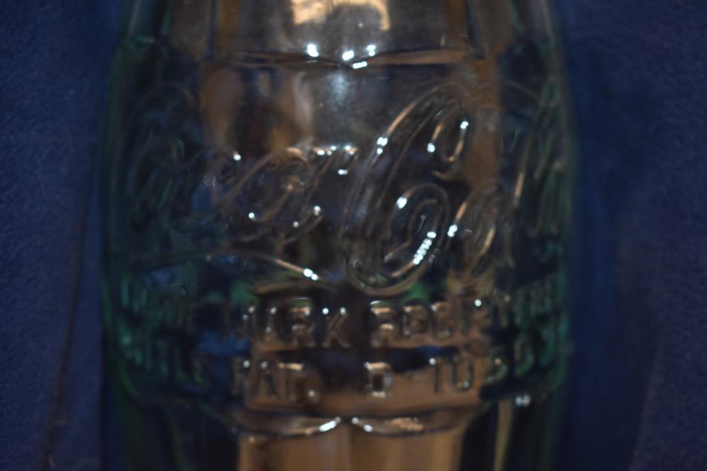 OVERSIZED COCA-COLA BOTTLE D-105529, 21 INCHES TALL