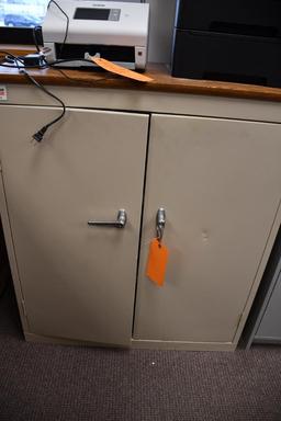 2 DOOR METAL CABINET WITH BROWN WOOD TOP, HAS KEY, 19" X 3' X 43"H