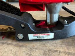 LITTLE WONDER 30" HEDGE TRIMMER, MODEL 2230D, GAS POWERED