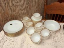 VINTAGE SET OF HEAT PROOF 22K GOLD ANCHOR GLASS (8) MINTY DINNER PLATES, SOME WITH ORIGINAL