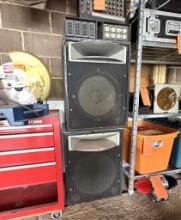 (2) YAMAHA LARGE SPEAKERS 15"