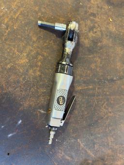 DAPC PNEUMATIC 3/8" ANGLE GRINDER