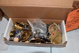 BOX W/UNASSEMBLED MICHELOB/MICHELOB LIGHT BEER TAP HANDLE PARTS (STEMS, MEDALLIONS, HUPS)