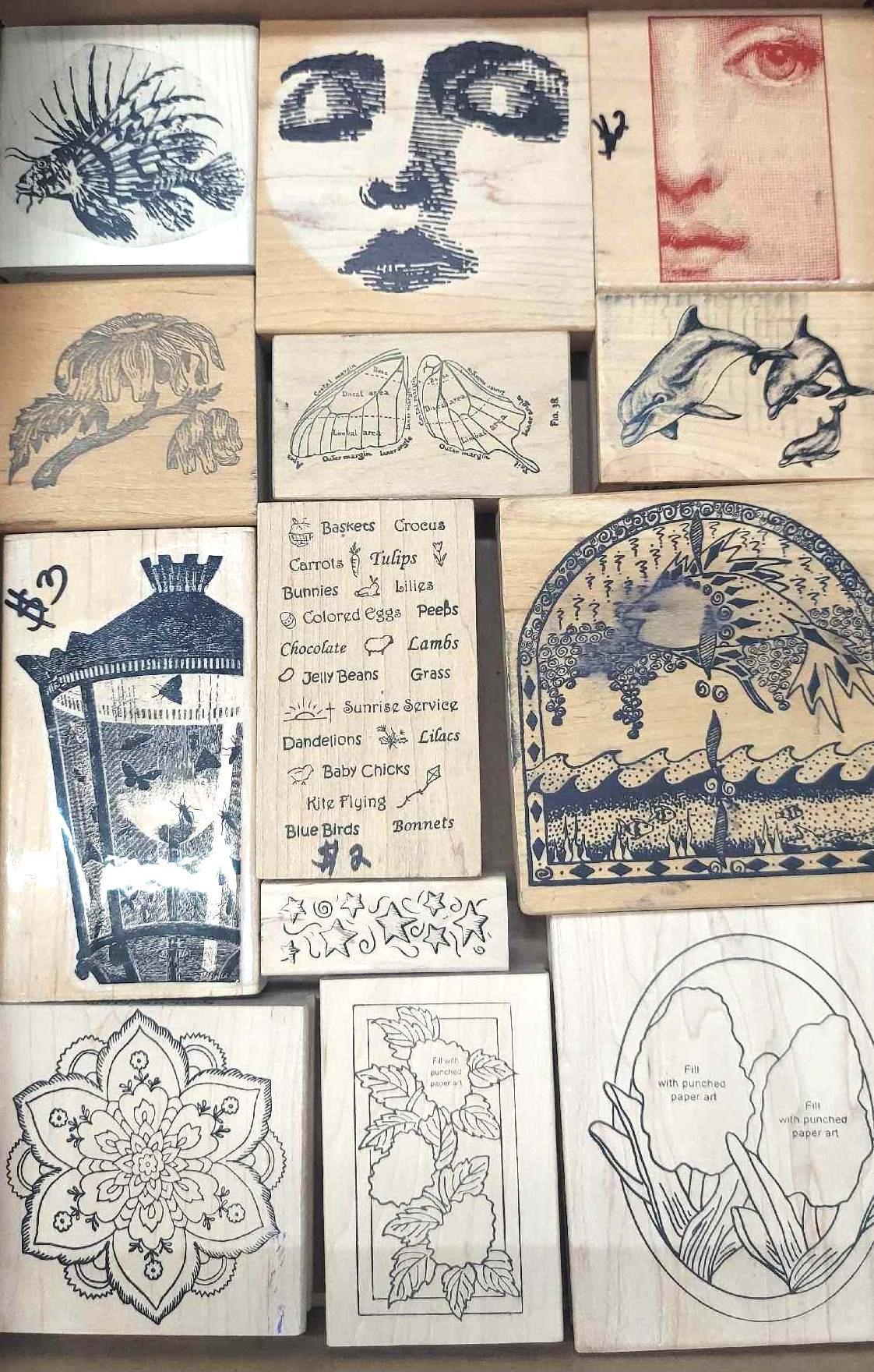 (13) MISC. RUBBER STAMPS: LION FISH, DOLPHINS, FACES, ETC.