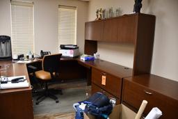 5 PART "U" SHAPED DESK, 6 DRAWERS, 8' X 8', UPPER CABINET W/4 DOORS, XTRA FILE CABINET W/2 DRAWERS