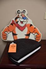 TONY THE TIGER & 1/2 OREO COOKIE
