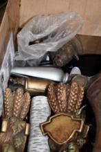 20+ ASSORTED GENERIC TAP HANDLES IN BOX