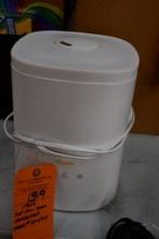 CRANE TOP FILL ROOM HUMIDIFIER, MODEL EE-6909