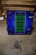 PALLET OF LEE PLATINUM ADVERTISING SIGN W/BOXES, 41" X 25"