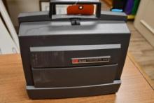 KODAK INSTAMATIC M80 MOVIE PROJECTOR