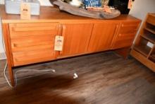 DESK, BROWN WOOD W/4 DRAWERS, 35" X 72", MATCHING CREDENZA, 5 DRAWERS & MIDDLE SHELVES, KEY,