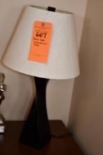 BLACK TABLE LAMP W/WHITE SHADE