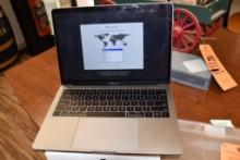 (2018) APPLE 13" MACBOOK PRO, SPACE GRAY, 2.3 GHZ, 8 GB, 128 GB SSD, S/N FVFX176THV22, WIPED