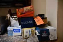 PLASTIC FORKS, SPOONS, KNIVES & BUCKS CUP