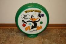 VINTAGE WARNER BROTHERS LOONY TUNES GAS PUMP GLOBE, REPRODUCTION