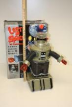 LOST IN SPACE B-9 ROBOT WITH BOX