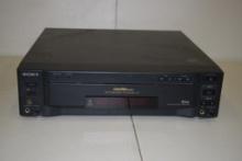 VINTAGE SONY LASER DISC PLAYER CD, CDV LD PLAYER MODEL MDP-600