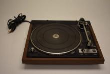 VINTAGE DUAL 1245 STEREO TURNTABLE