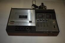 VINTAGE TEAC 220 CASSETTE TAPE DECK/PLAYER