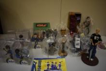 BOX WITH LARGE LOT OF CELEBRITY STATUE/FIGURINES 1980'S