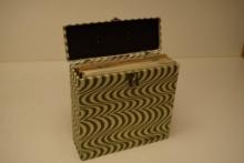 RECORD HOLDER CASE WITH 33-1/3 LP RECORDS, APPROX 13 VINTAGE LP'S
