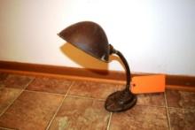 VINTAGE GOOSENECK DESK LAMP, 1940S ERA