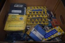 BOX OF VINTAGE AUTOMOTIVE LAMPS AND BULBS