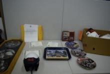 BOX WITH LARGE AMOUNT OF COLLECTABLES, PLATES, SERVING TRAYS, PEZ, PLAYING CARDS, ETC.