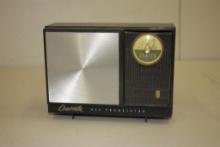 VINTAGE ZENITH CONVERTA TRANSISTOR PORTABLE RADIO, ROYAL 50