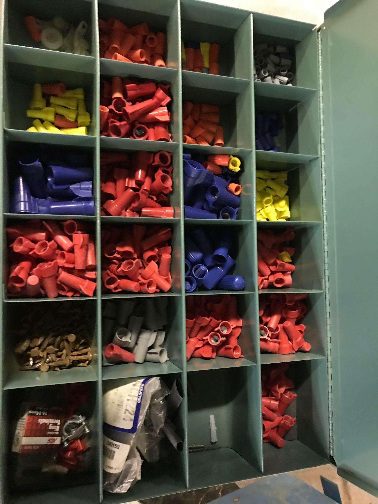 Metal drawer shelving