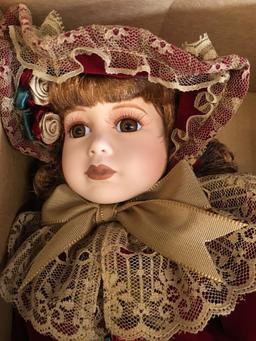 The Boyds Collection Doll, The Yesterday?s Child Doll Collection #4901 "Victoria"