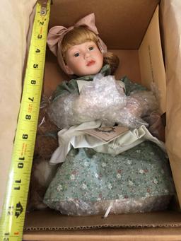 The Boyds Collection Doll, Boyd Doll Collection #4928 "Alyssa"
