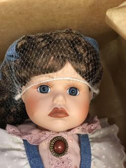 The Boyds Collection Doll, The Yesterday?s Child Doll Collection #4903 "Laura"