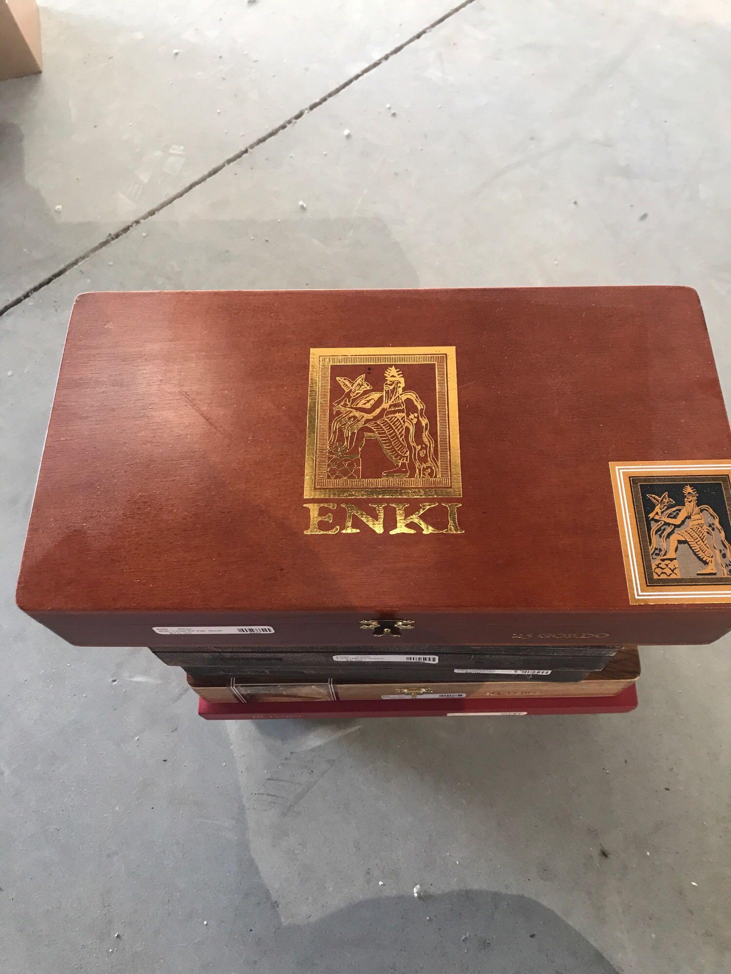 Cigar boxes