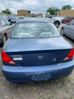 E11 2003 Kia Spectra KNAFB121735302468 Police