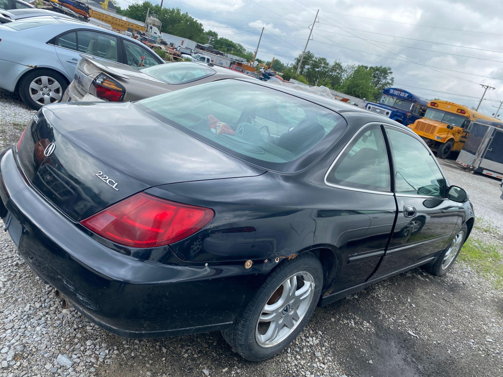 E07 1998 Acura CL 19UYA3151WL004997 Police