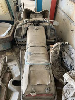 Polaris INDY EH 984 snowmobile (Unknown) if it works Bill of Sale provided