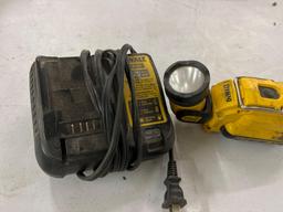 DeWalt 12v Light, battery and charger