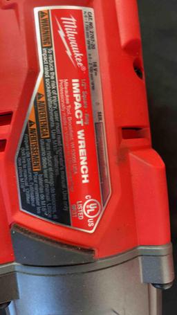 Milwaukee M18 High torque 1/2 Impact wrench kit / friction ring (tested works)