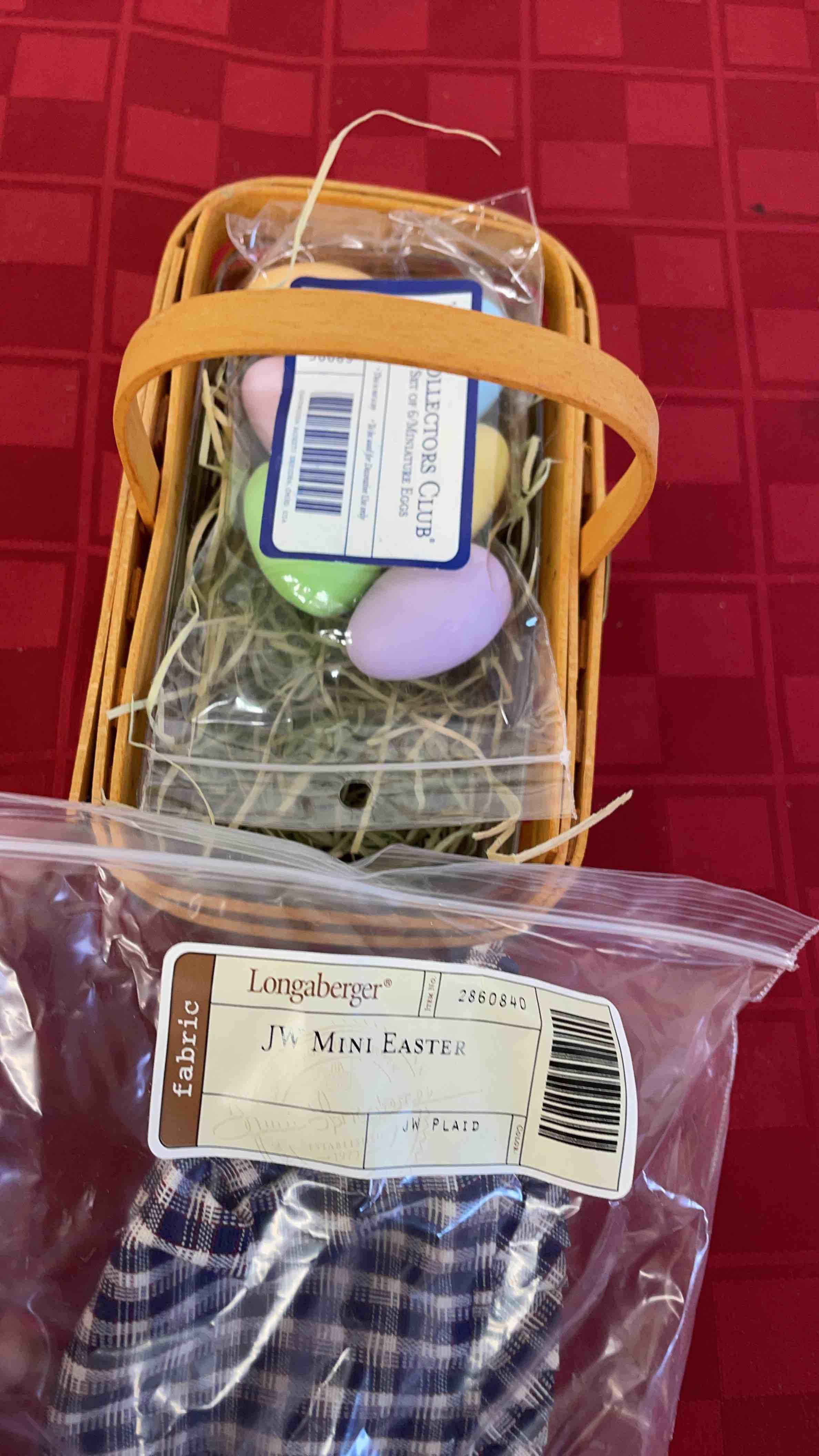 Longaberger Basket , Collector club J.W. collection miniature 2000?S Edition