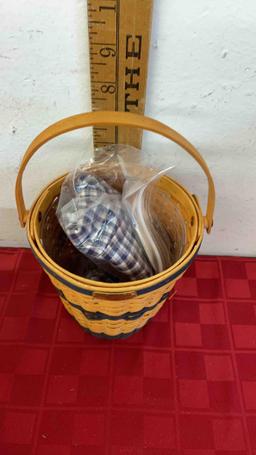 Longaberger Basket , Collector club J.W. collection miniature 2000?S Edition