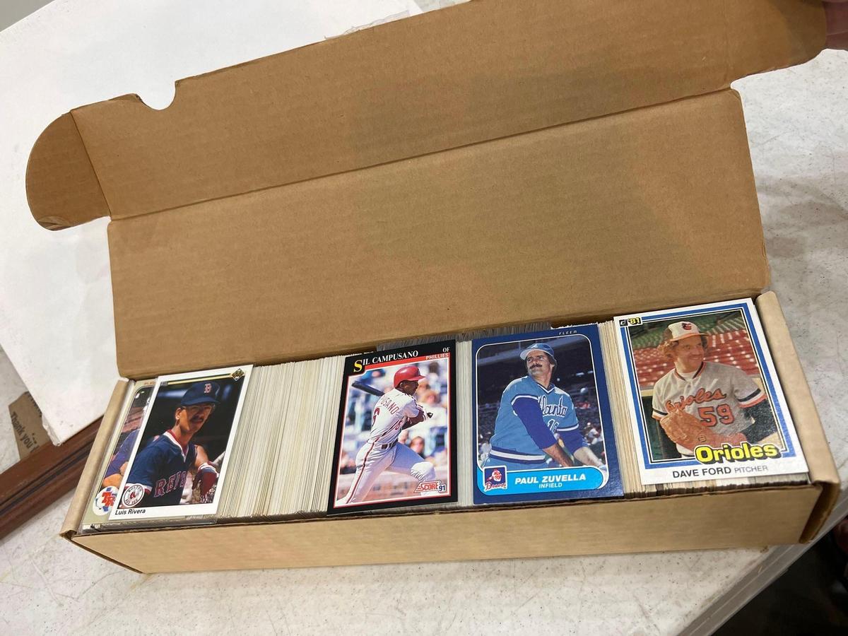 Lot of unchecked baseball