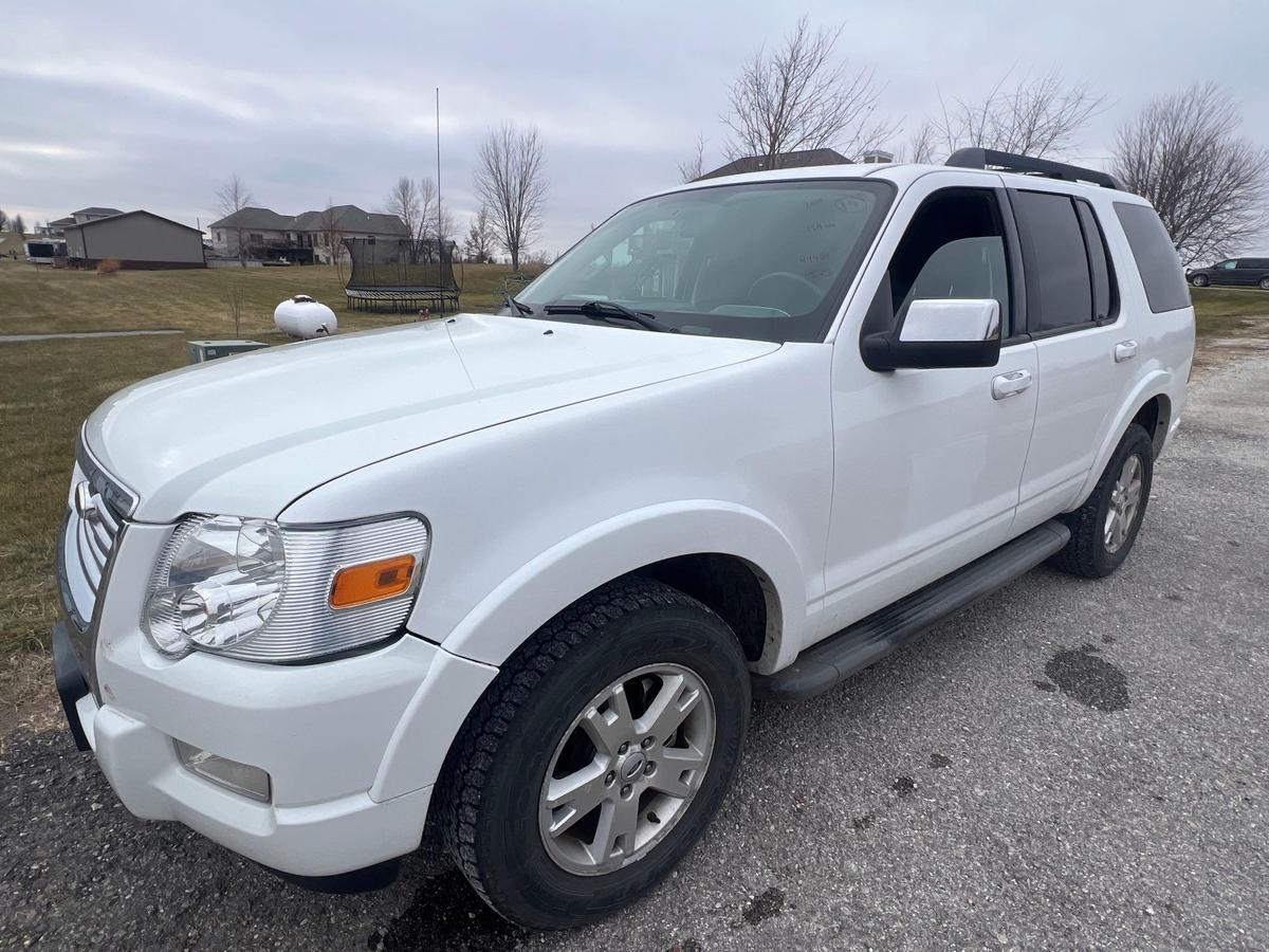 47434-2010 Ford Explorer XLT 4x4 129xxx miles run and drives